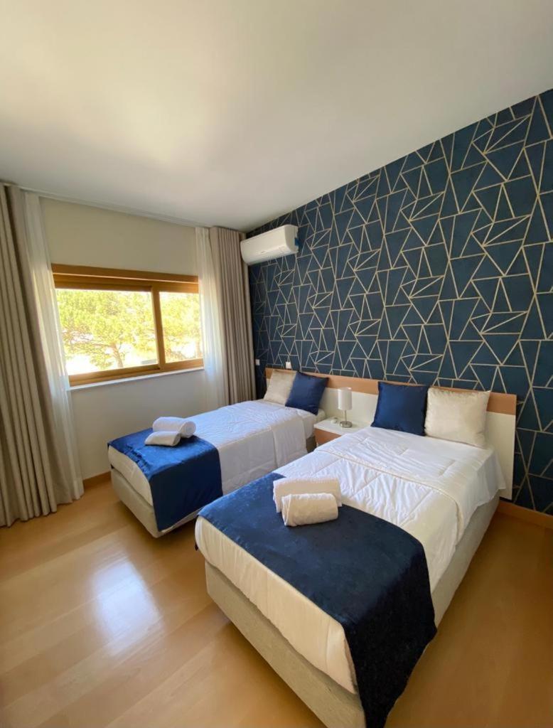 Buarcos Luxury Guest House Figueira da Foz Bilik gambar